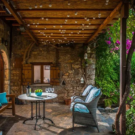 Serenity Estate Villa *